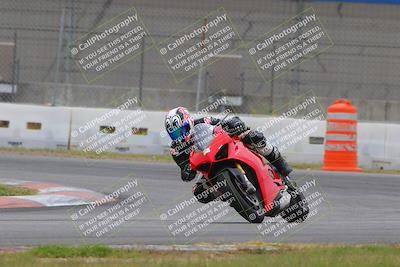 media/Oct-15-2022-Fastrack Riders (Sat) [[9a18b22502]]/Level2/Turn 9 1130am/
